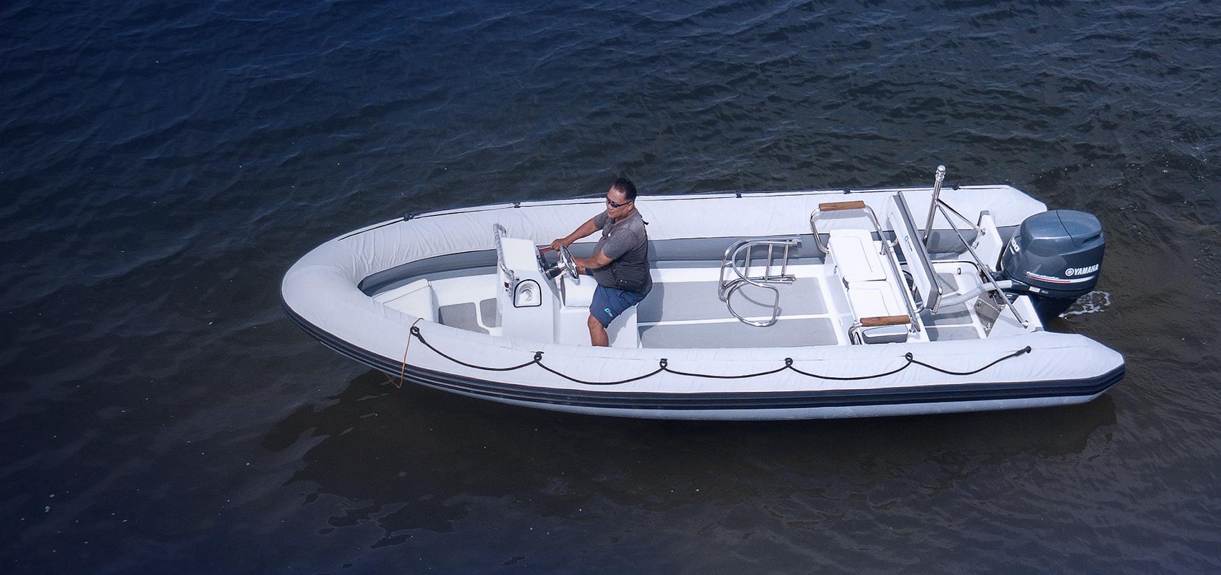 Rigid Inflatable Boat untuk Operasi SAR | Outborn Watercraft